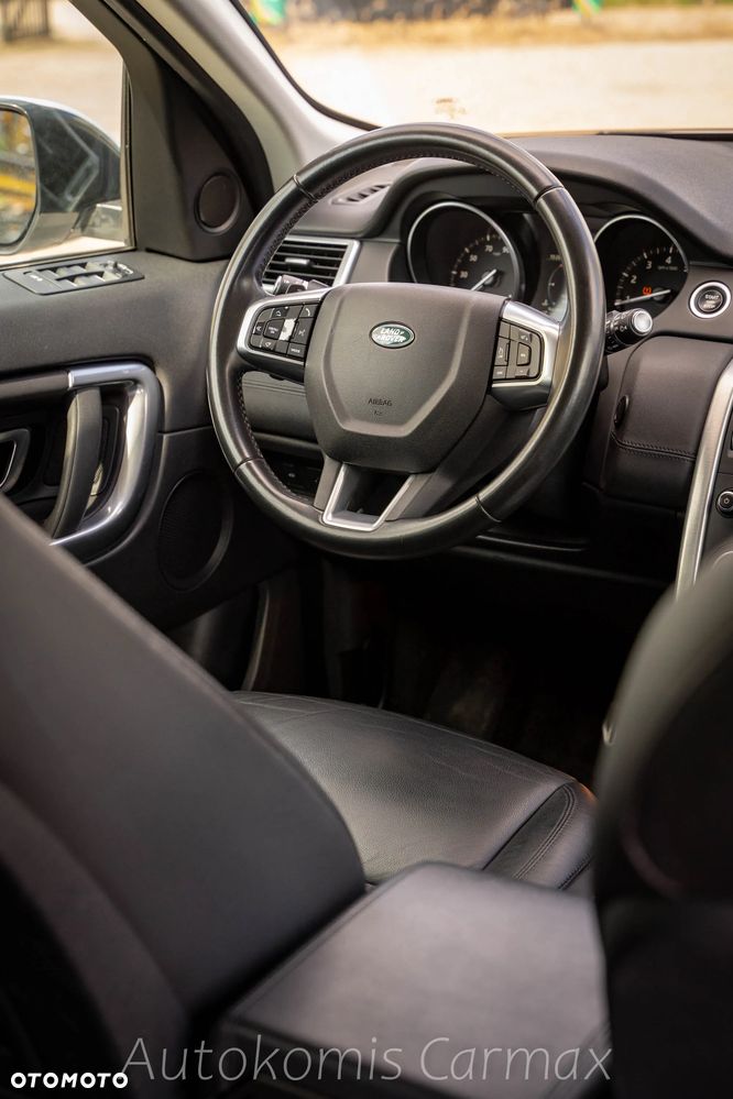 Land Rover Discovery Sport - 18
