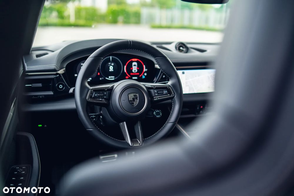 Porsche Macan - 29