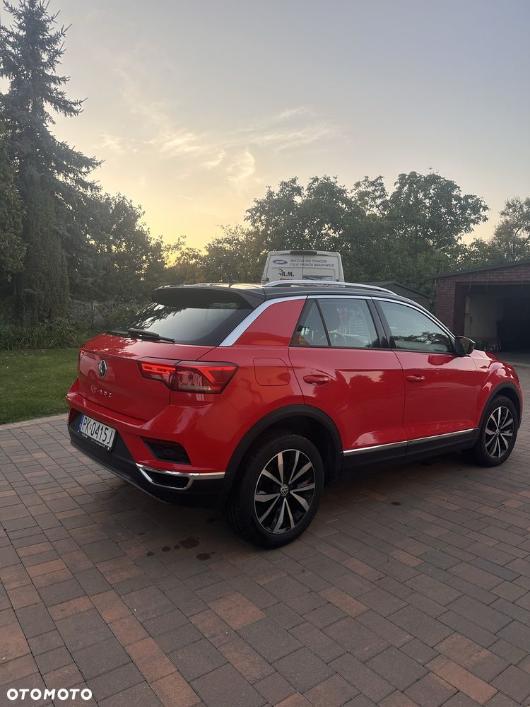 Volkswagen T-Roc - 3