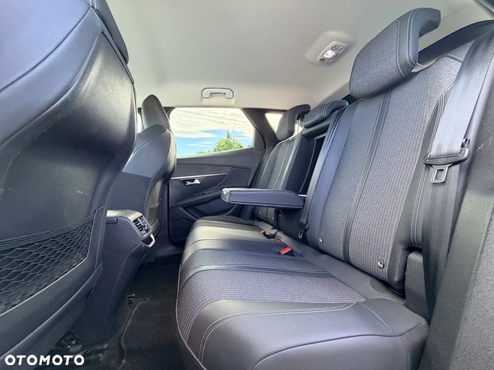 Peugeot 3008 1.5 BlueHDi Allure S&S EAT8 - 15