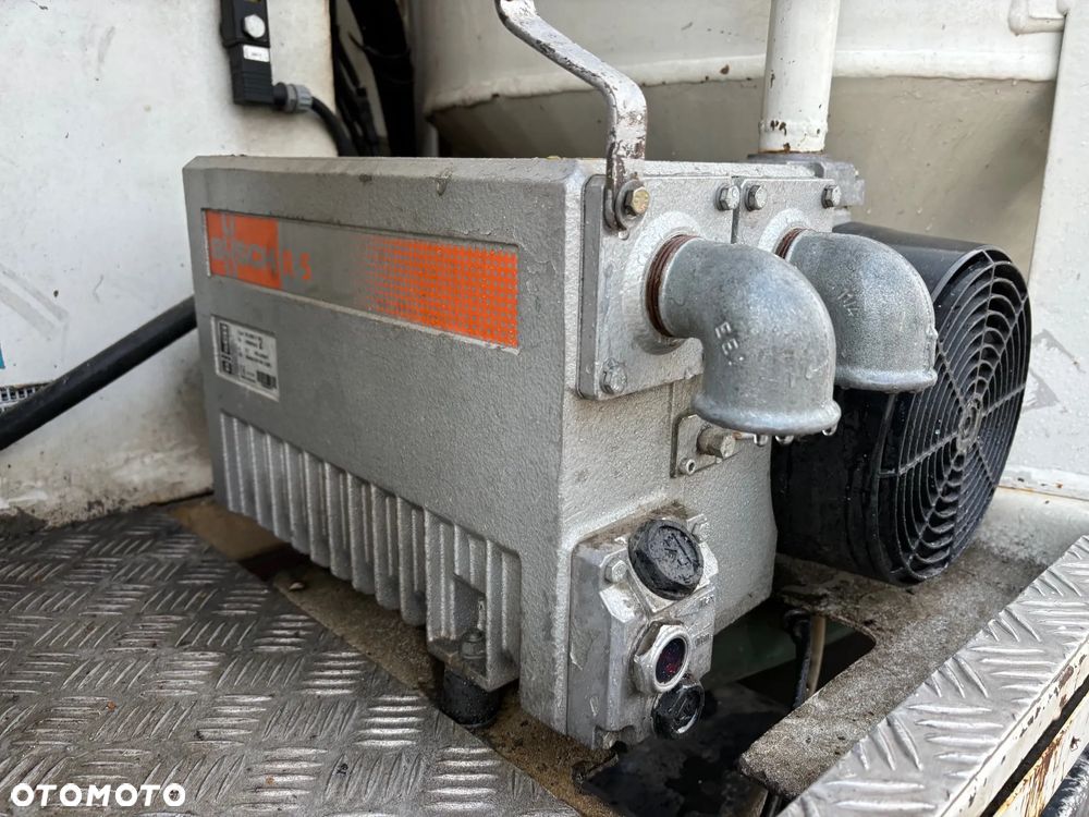 Renault Malowarka Pasów Drogowych / Malowarka Drogowa /THOMAS - 20