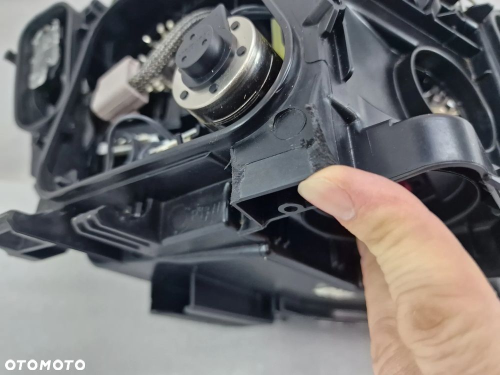 AUDI Q5 8R0 LIFT 11- LEWA LAMPA PRZEDNIA PRZÓD XENON + LED , 8R0941031C , NR AUKCJI LPP51 - 31