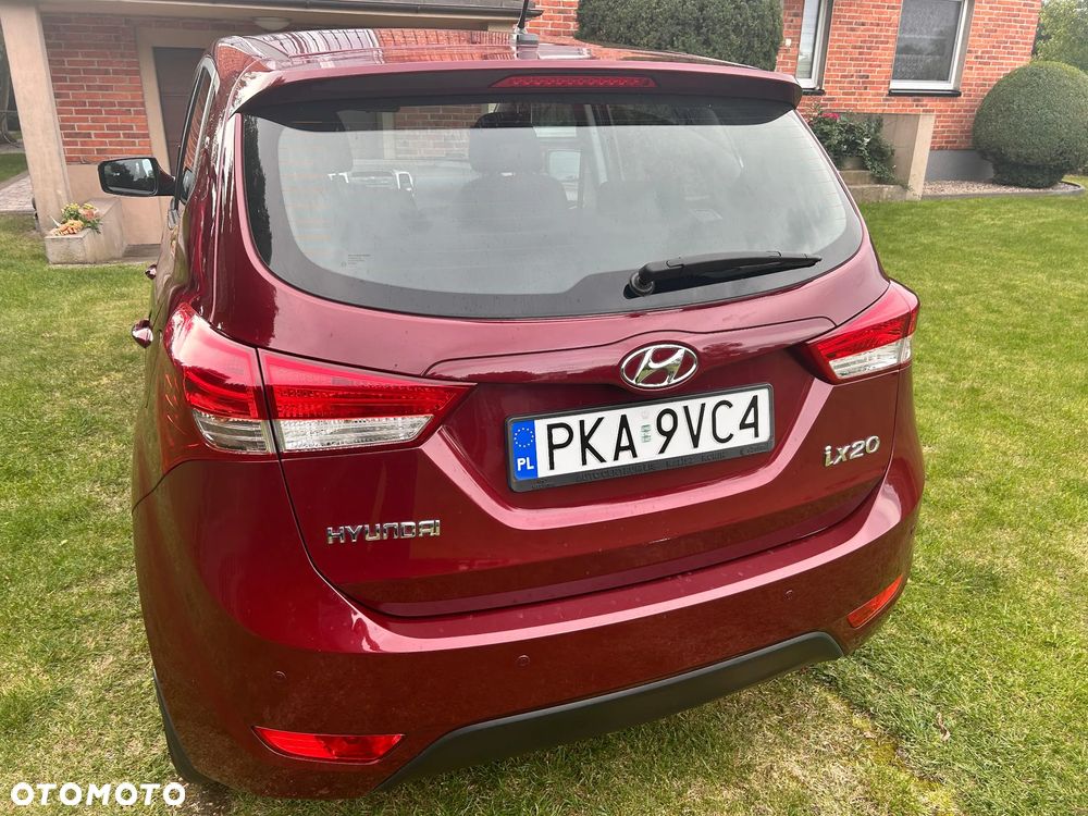 Hyundai ix20 1.4 BlueDrive Classic + - 9