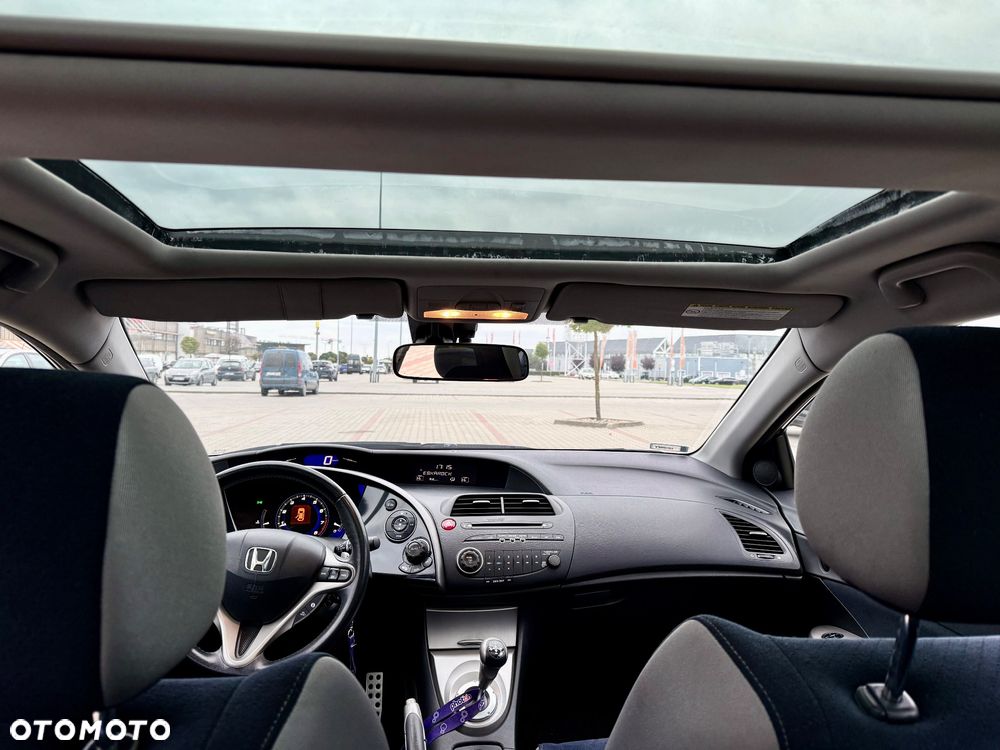 Honda Civic 1.8 Executive - 6