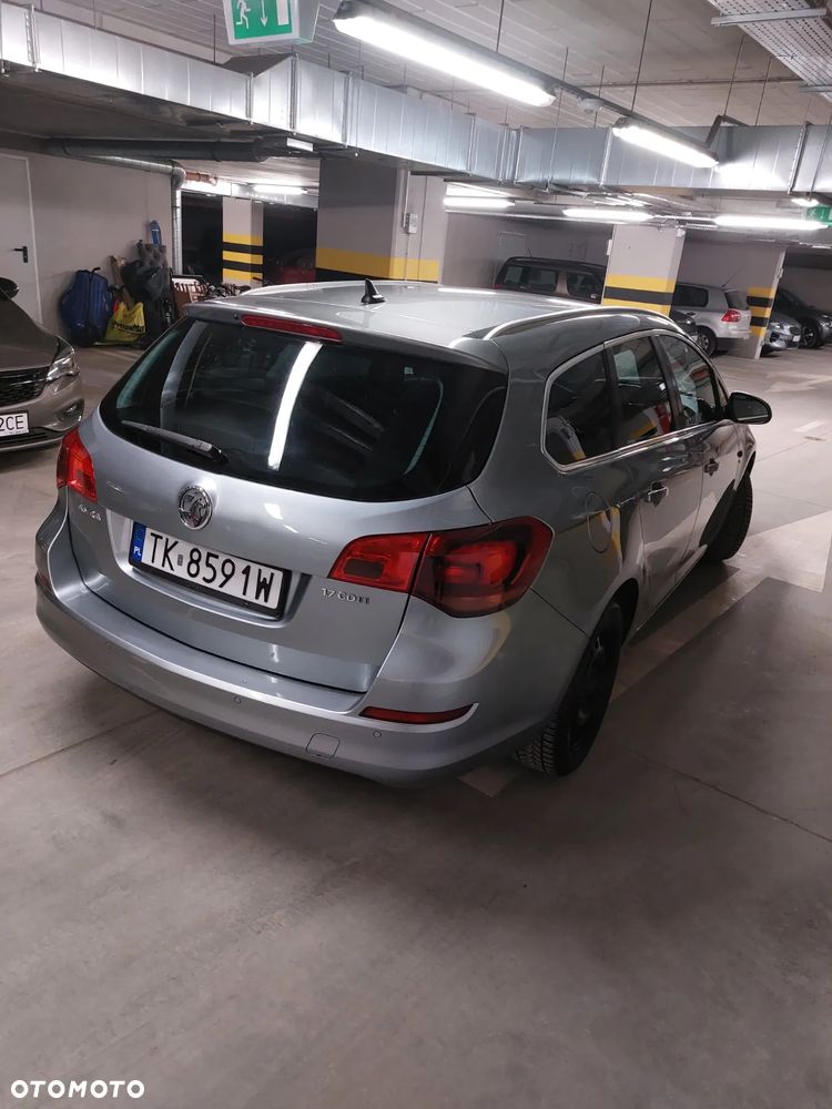 Opel Astra 1.7 CDTI DPF - 5