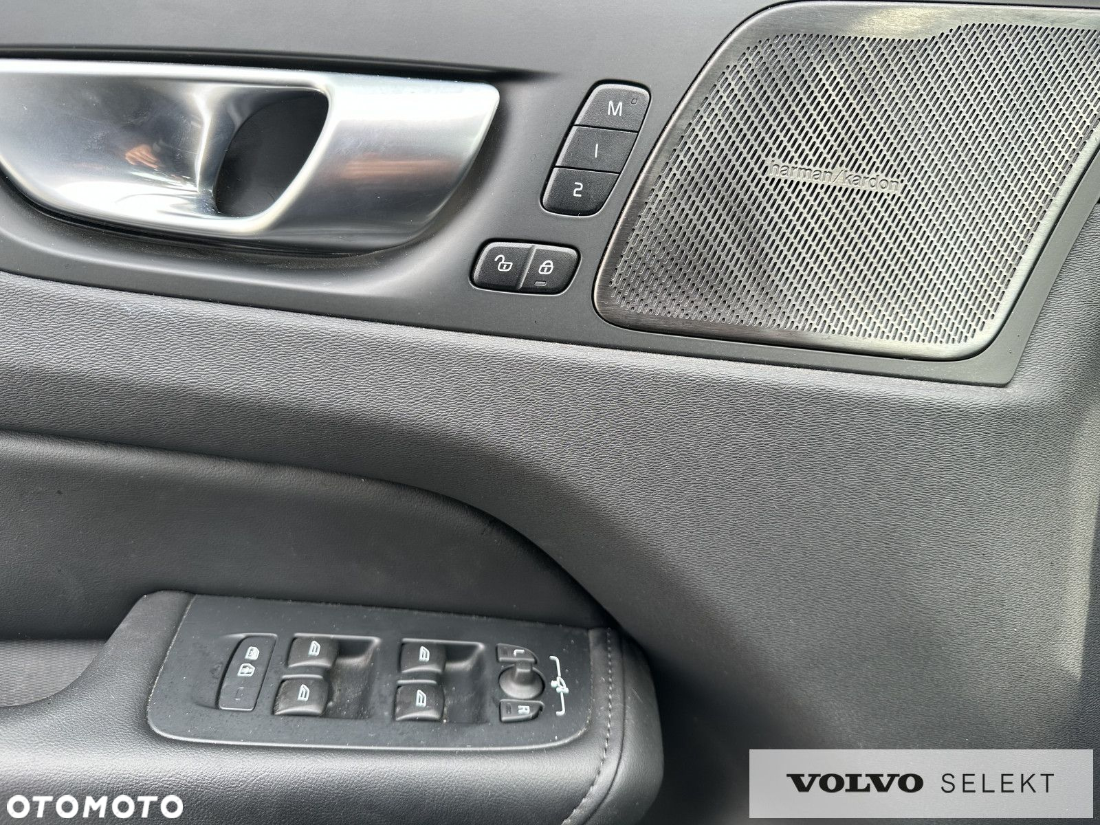 Volvo XC 60 - 21