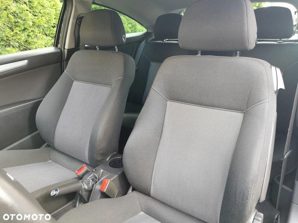 Opel Astra 1.4 Edition 111 Jahre - 9