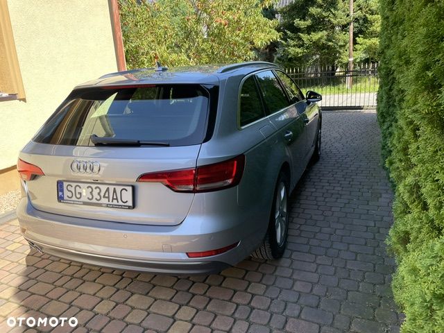 Audi A4 Avant 2.0 TDI S tronic - 2