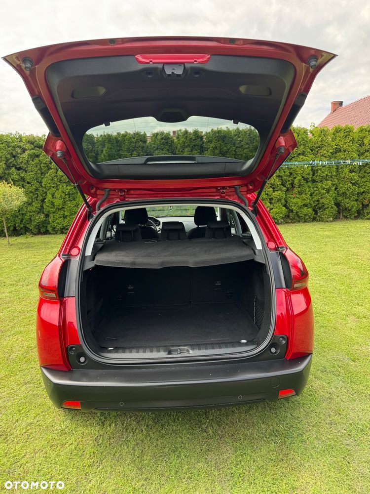 Peugeot 2008 1.5 BlueHDi Signature - 19