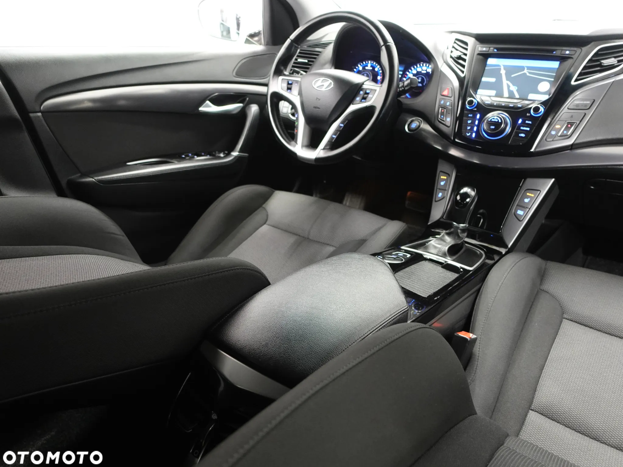 Hyundai i40 1.6 CRDi Comfort DCT - 31