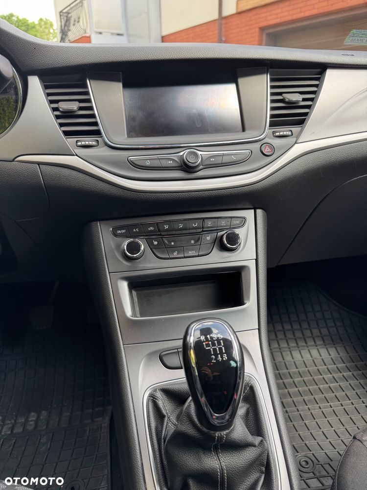Opel Astra 1.2 T Edition S&S - 16
