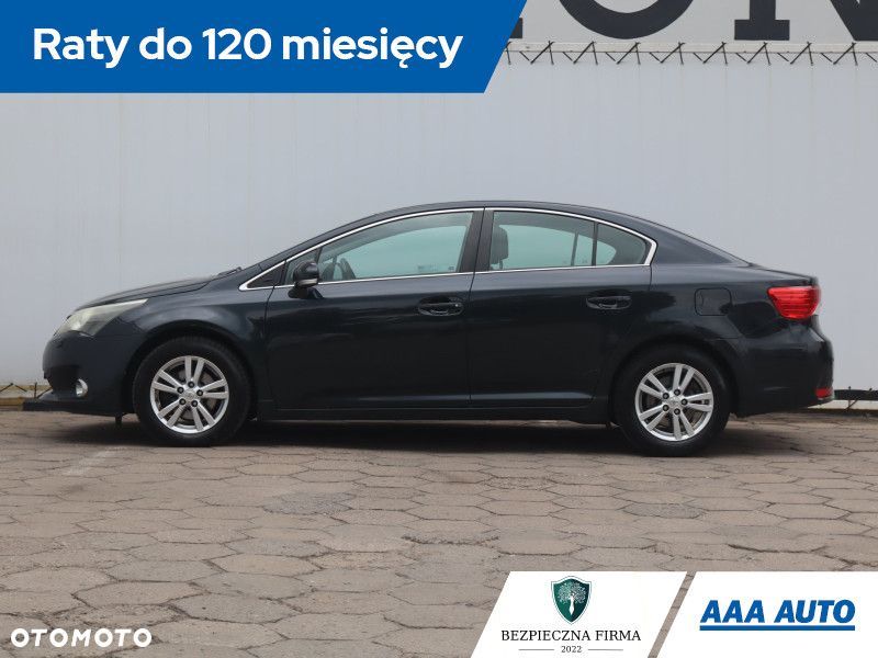 Toyota Avensis - 4