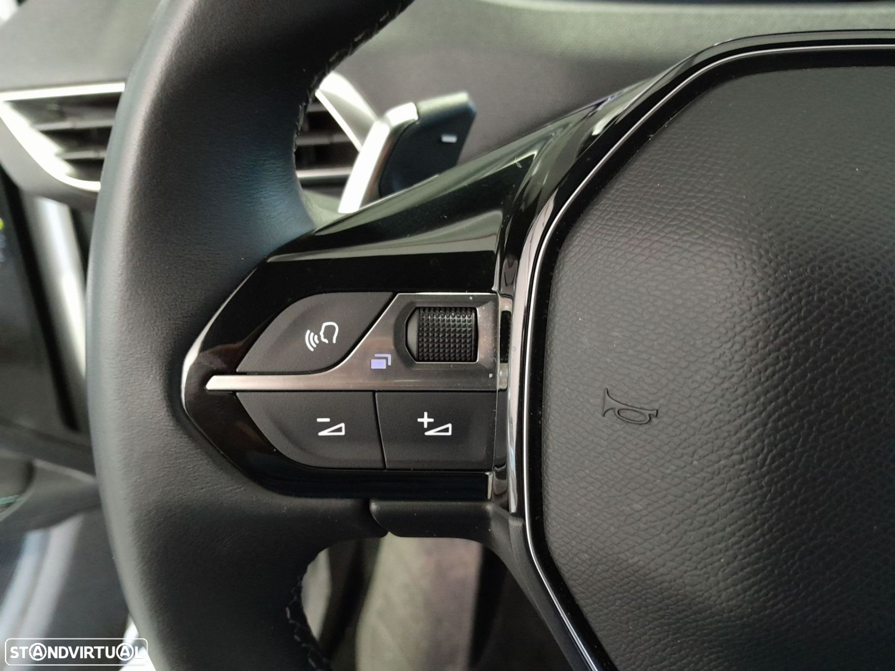 Peugeot 5008 1.2 PureTech Allure Pack EAT8 - 15