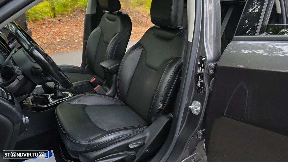 Jeep Compass 1.6 M-Jet Limited - 24