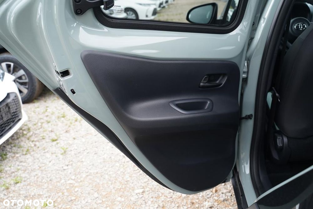 Toyota Aygo X 1.0 VVT-i Style - 8