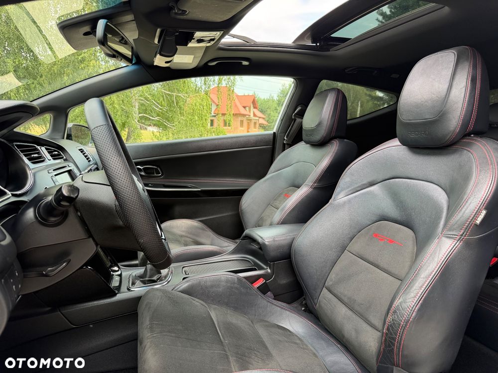 Kia Ceed 1.6 T-GDI GT-Challenge - 17