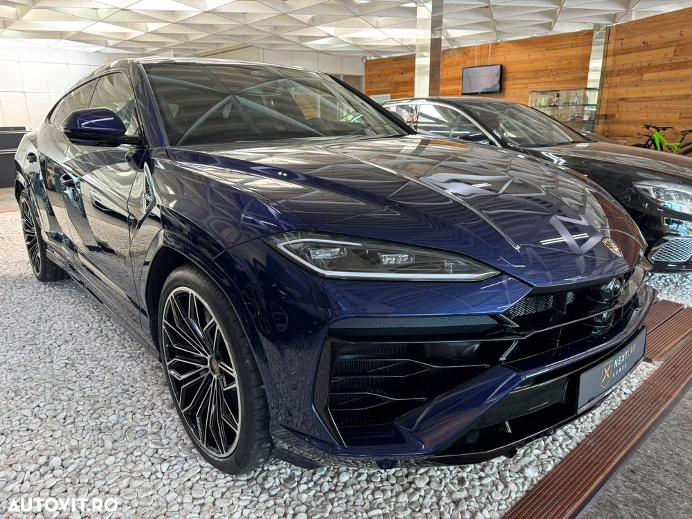 Lamborghini URUS - 4