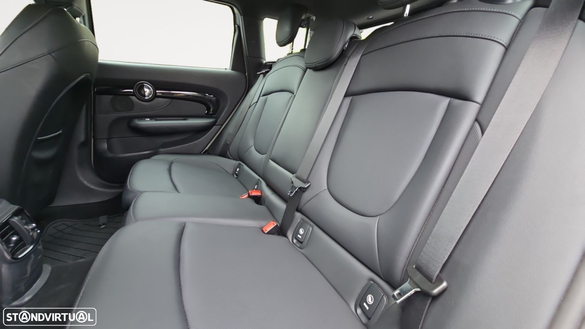 MINI Clubman Cooper D Sport Edition Auto - 14