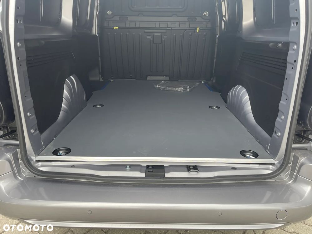 Toyota Proace City - 11