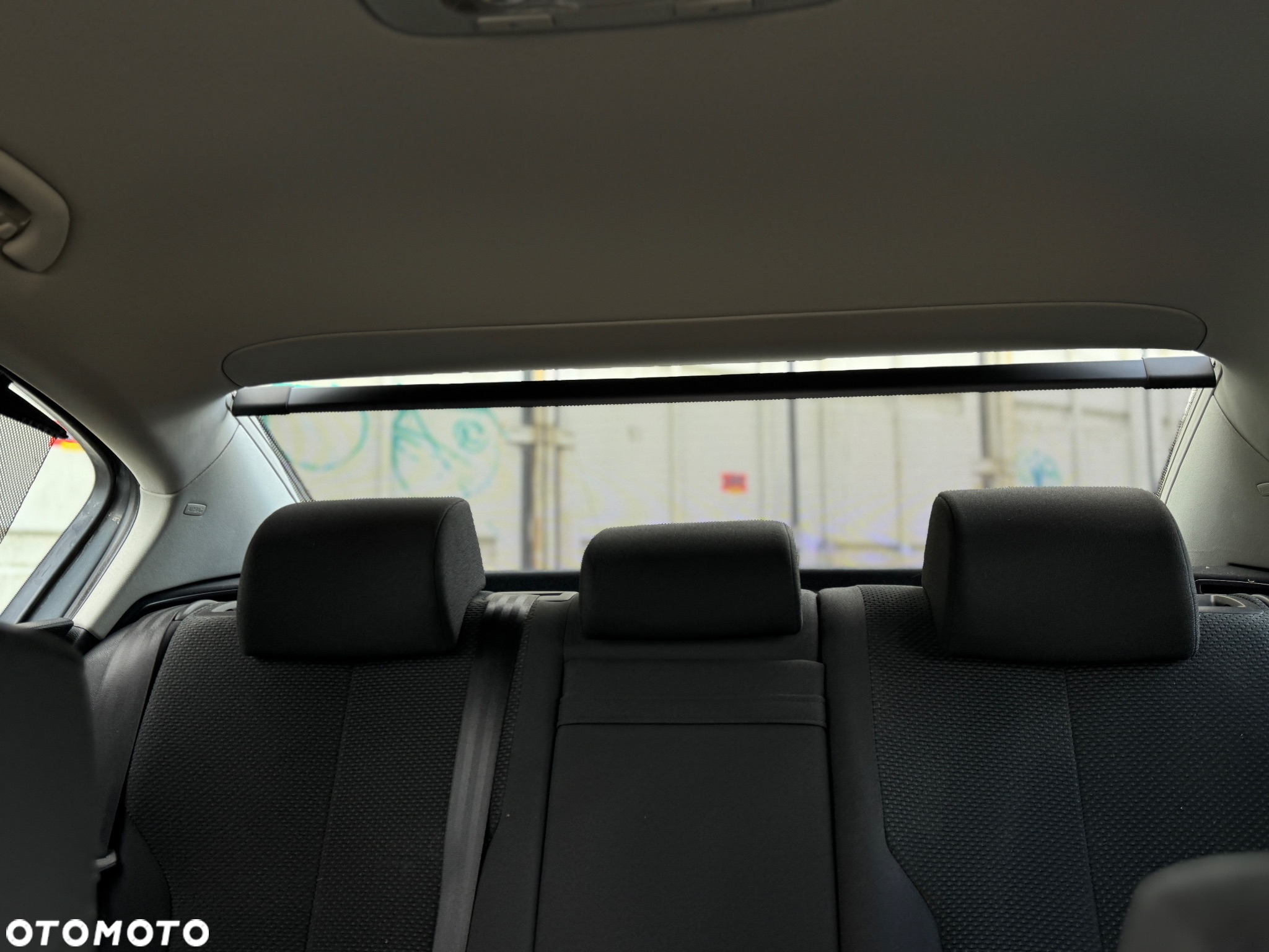 Volkswagen Passat 2.0 TDI Comfortline - 8