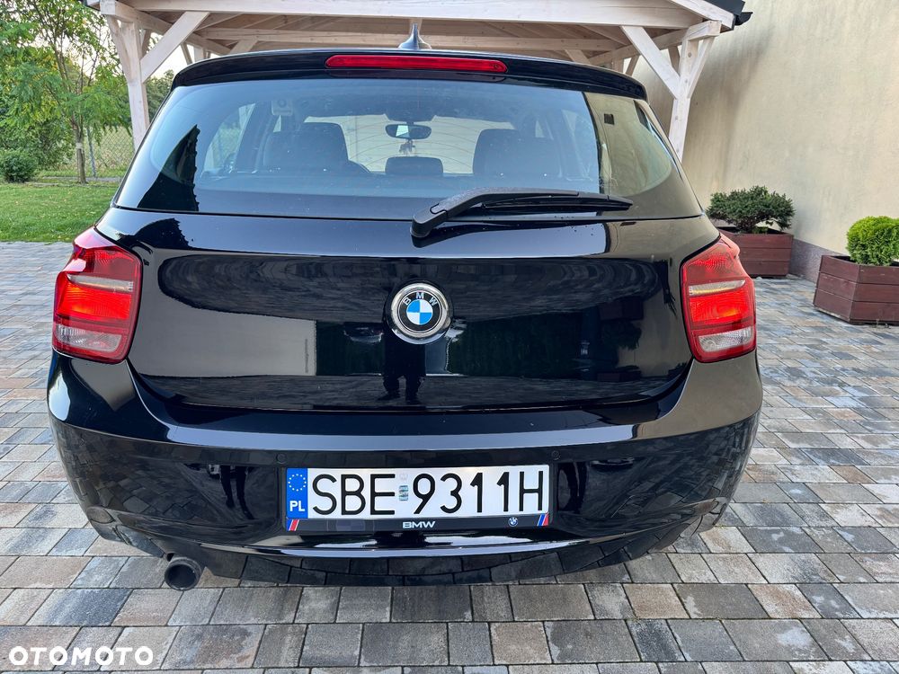 BMW Seria 1 116i Sport Line - 24