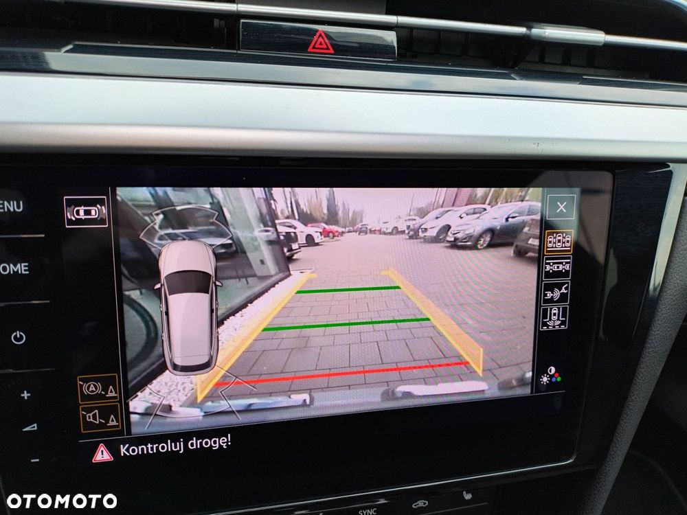 Volkswagen Arteon 2.0 TDI R-Line DSG - 32