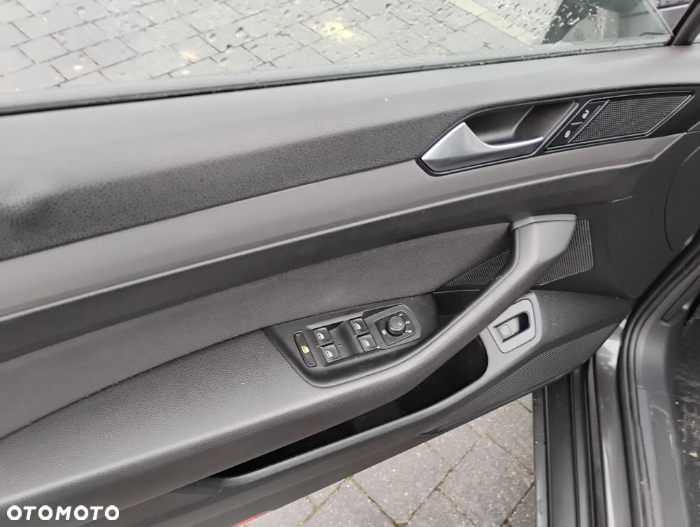 Volkswagen Passat Variant 1.4 TSI (BlueMotion Technology) Comfortline - 15