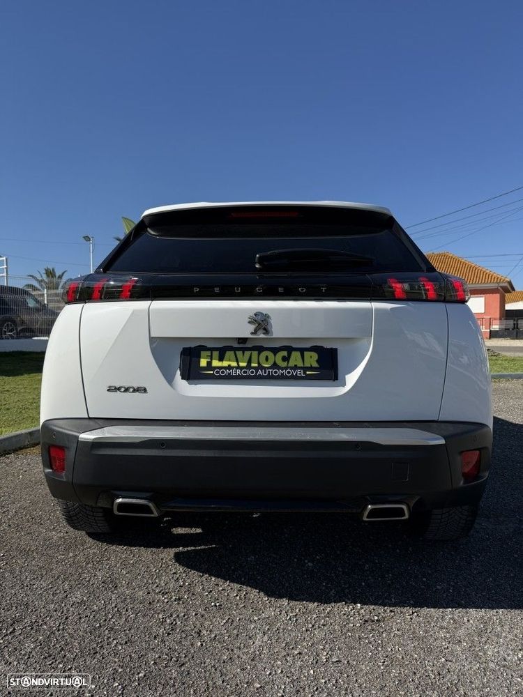 Peugeot 2008 1.2 PureTech Allure Pack EAT8 - 18