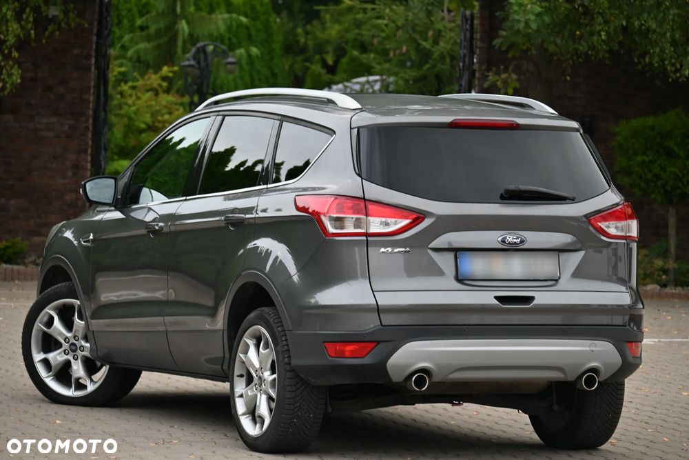 Ford Kuga 2.0 TDCi 4x4 Titanium - 6