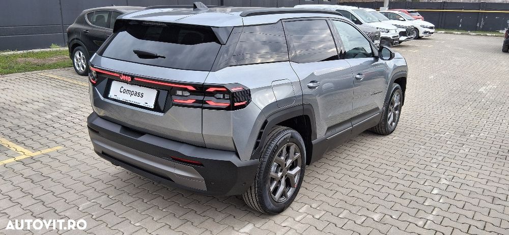 Jeep Compass 1.2 e-Hybrid DCT6 First Edition - 5