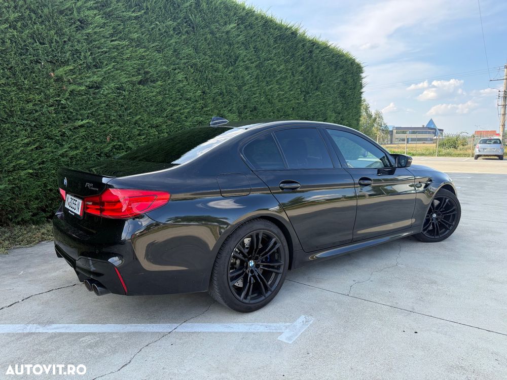 BMW M5 CS AT - 5