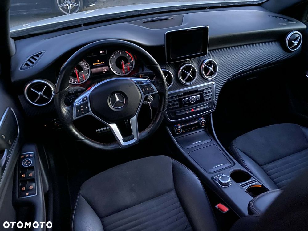 Mercedes-Benz Klasa A 200 CDI 7G-DCT AMG Line - 18