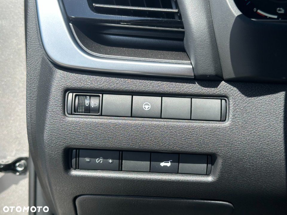 Nissan X-Trail - 18