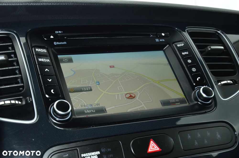 Kia Carens 1.7 CRDi L 7os - 25