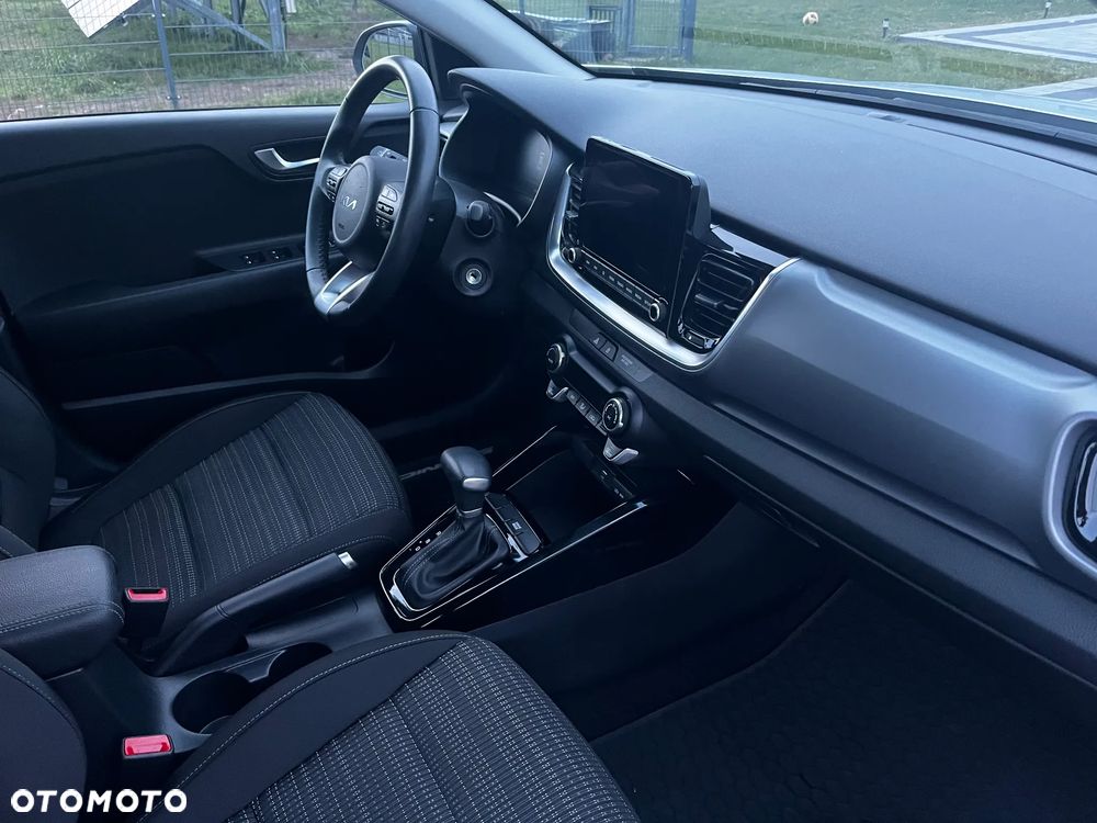 Kia Stonic 1.0 T-GDI L Business Line DCT - 19