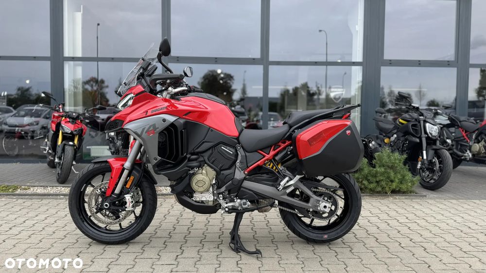 Ducati Multistrada - 10