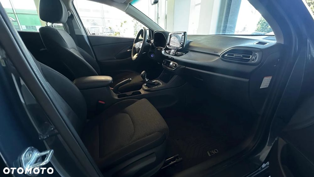 Hyundai i30 1.5 T-GDI 48V Smart - 15