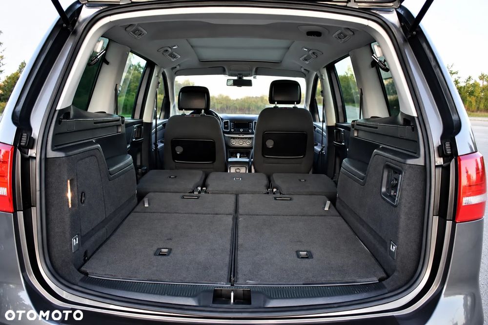 Volkswagen Sharan 2.0 TDI DSG Highline - 28