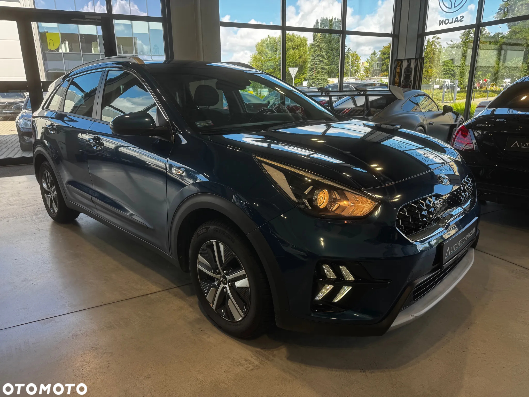Kia Niro 1.6 GDI Hybrid L Business Line - 3