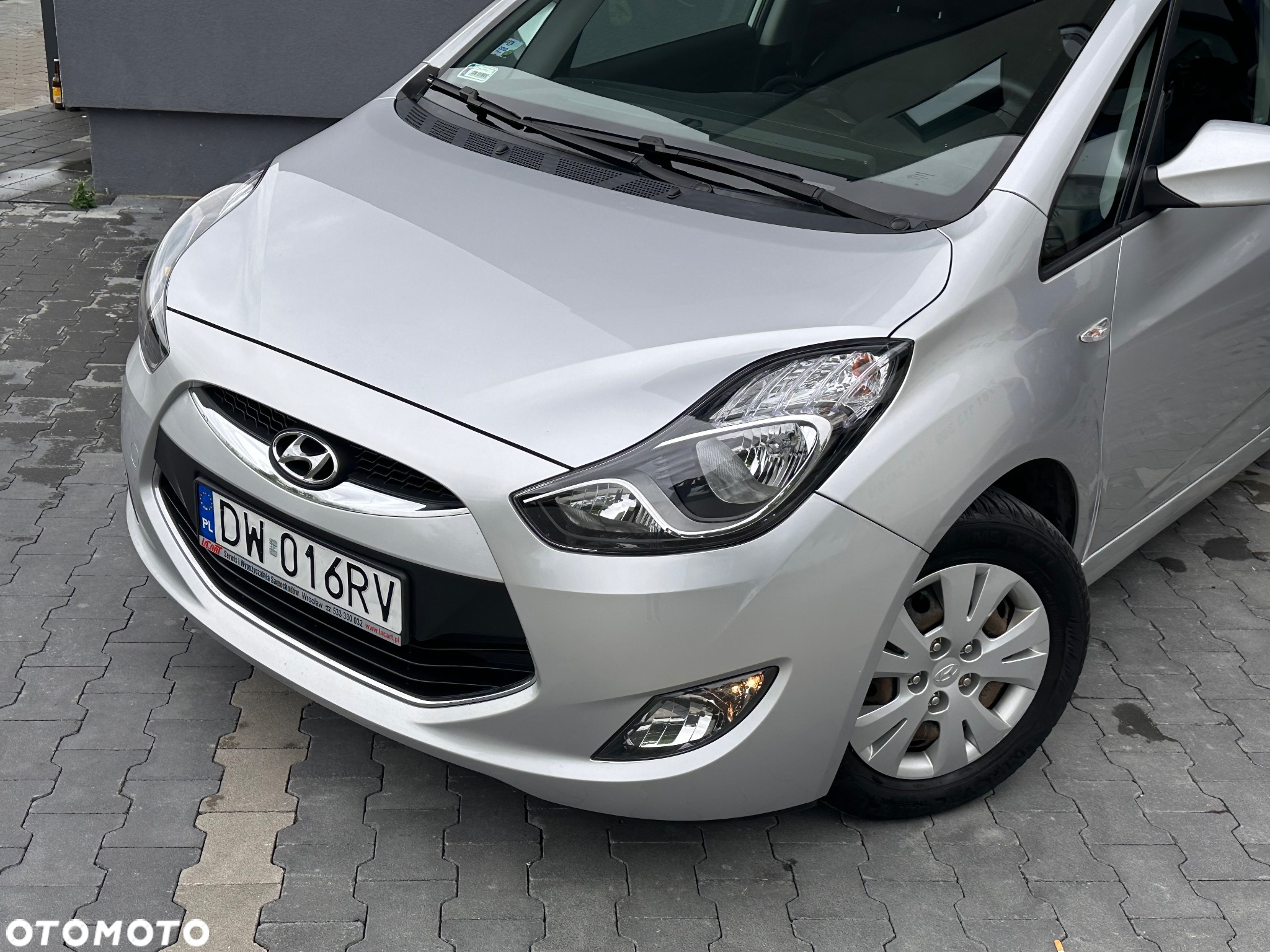 Hyundai ix20 1.6 Premium - 16