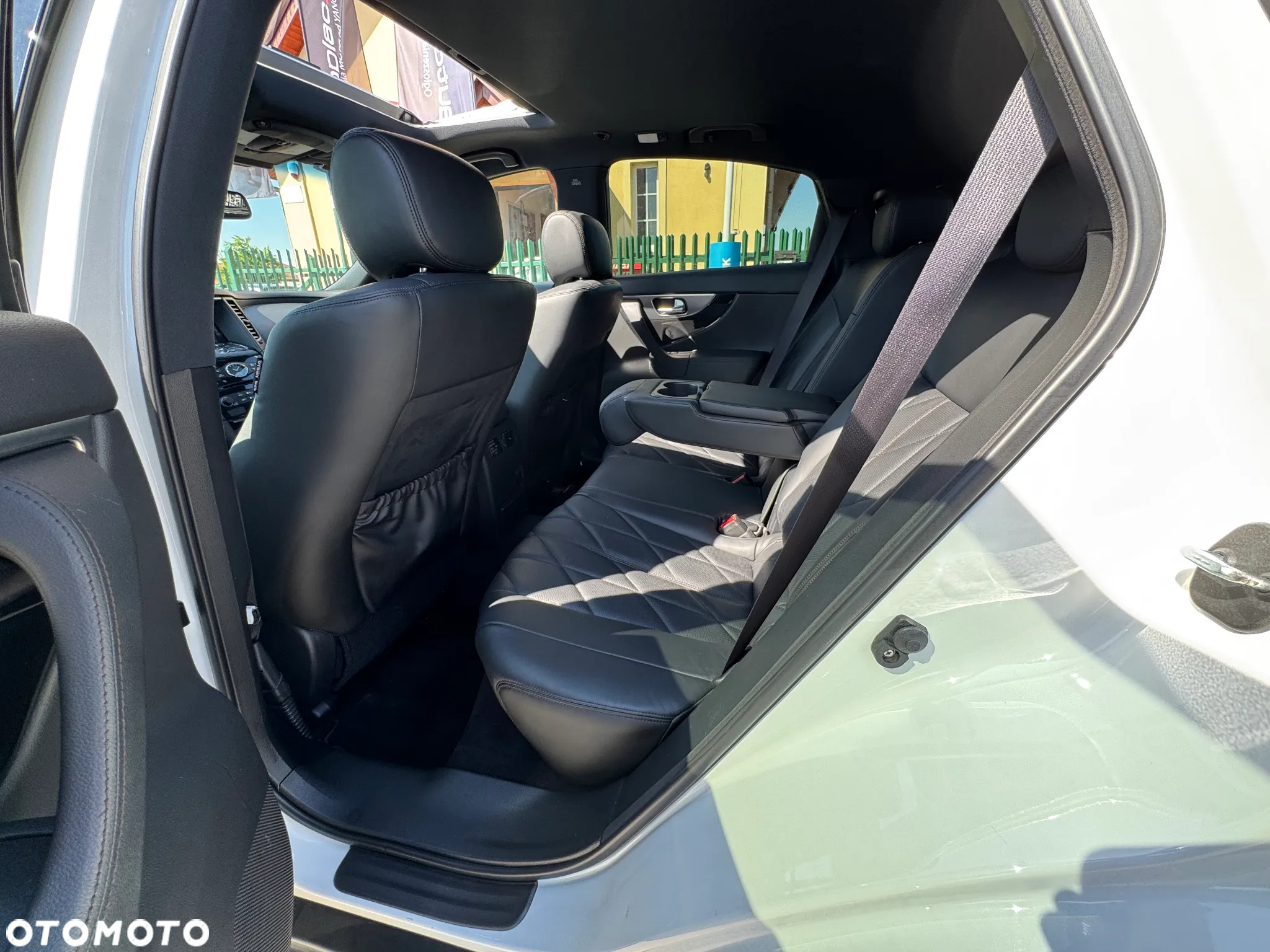 Infiniti FX FX30d AWD S - 14