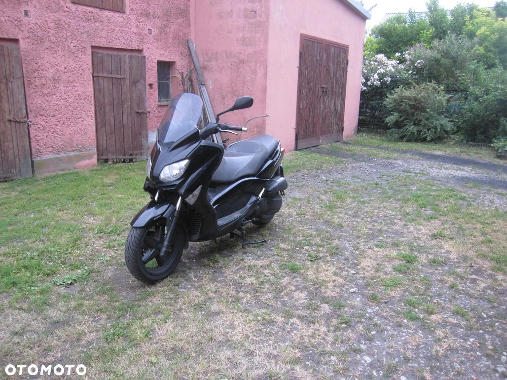 Yamaha X-max - 1