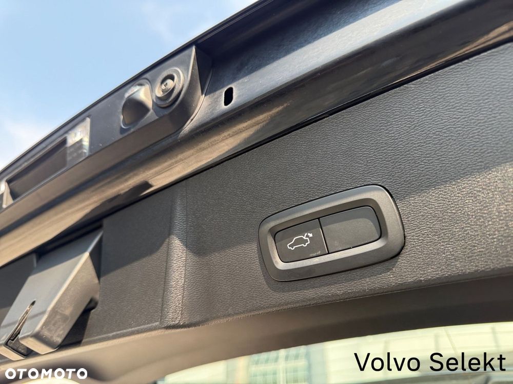 Volvo XC 40 - 31