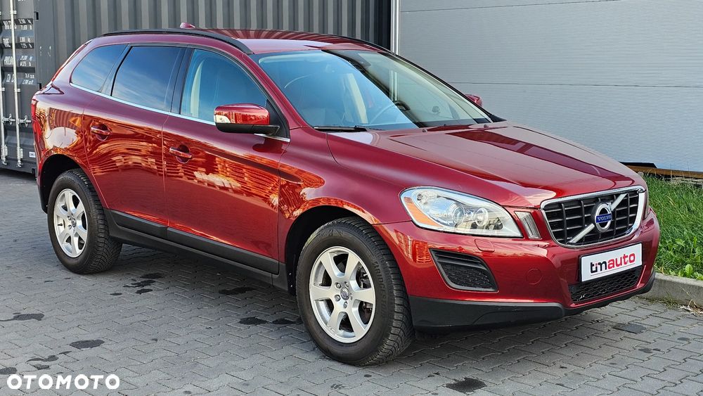 Volvo XC 60 - 30