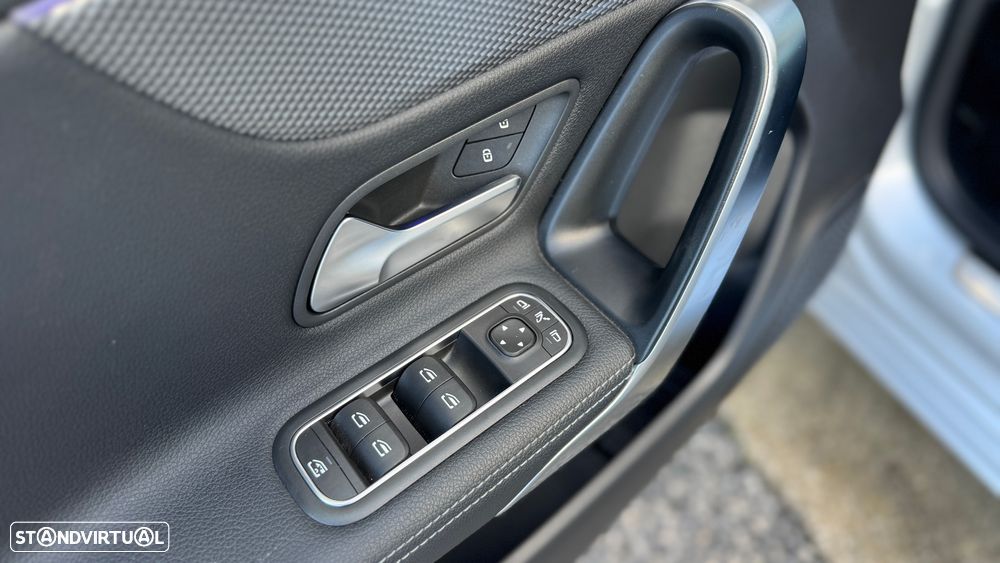 Mercedes-Benz A 250 e Progressive - 34