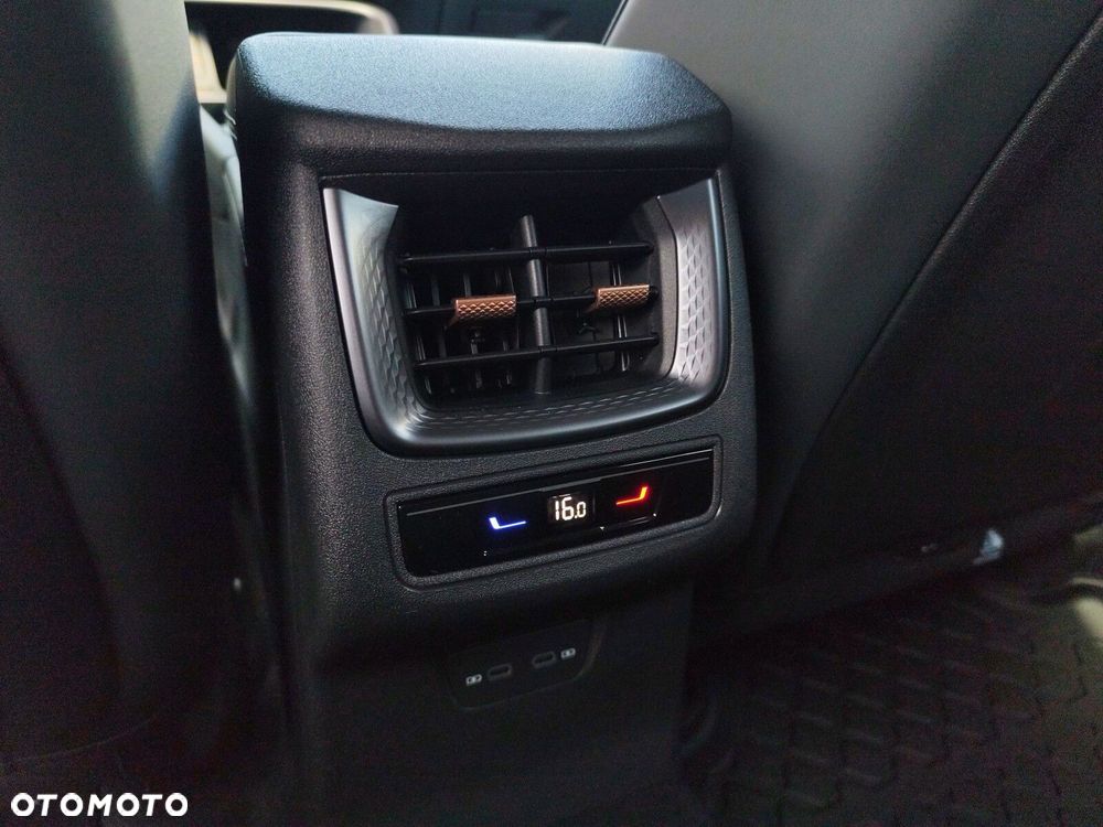 Cupra Terramar 1.5 eTSI mHEV DSG - 14