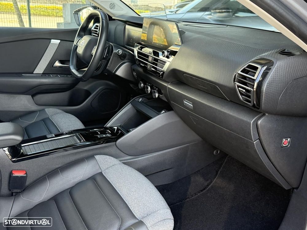 Citroën C4 1.2 PureTech Shine EAT8 - 44