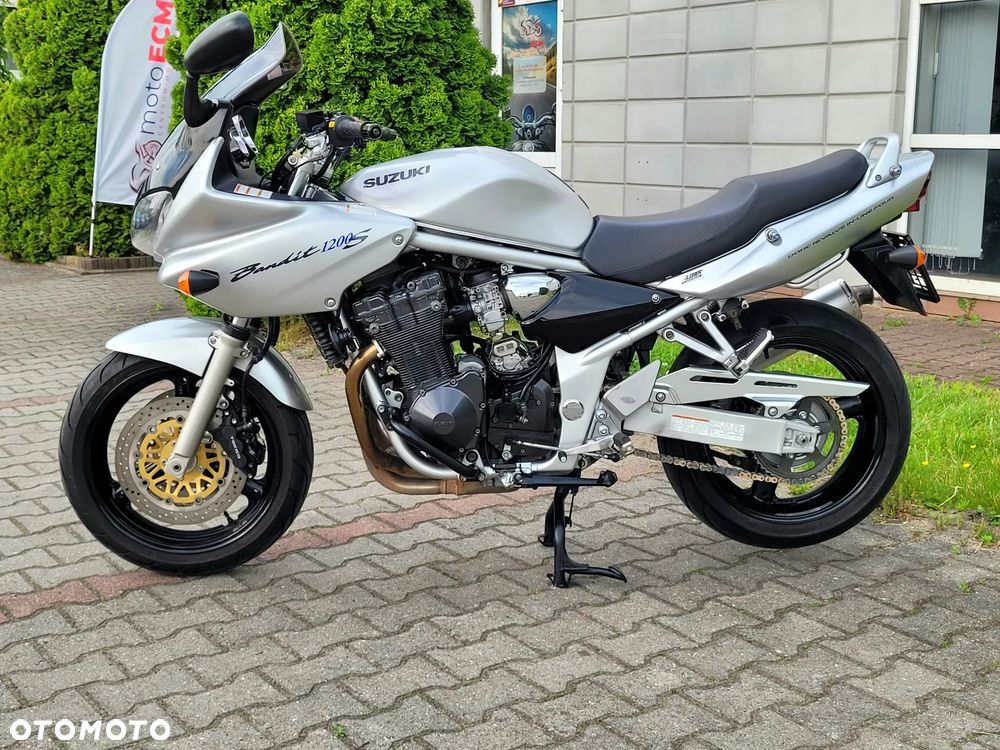 Suzuki Bandit - 11