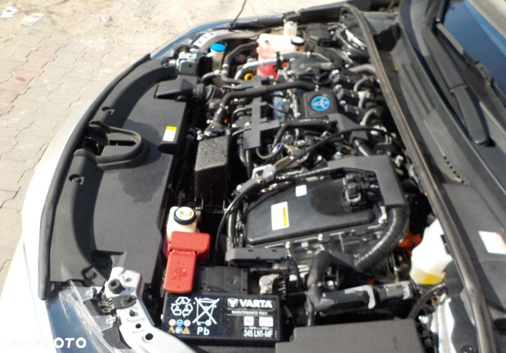 Toyota Corolla - 5