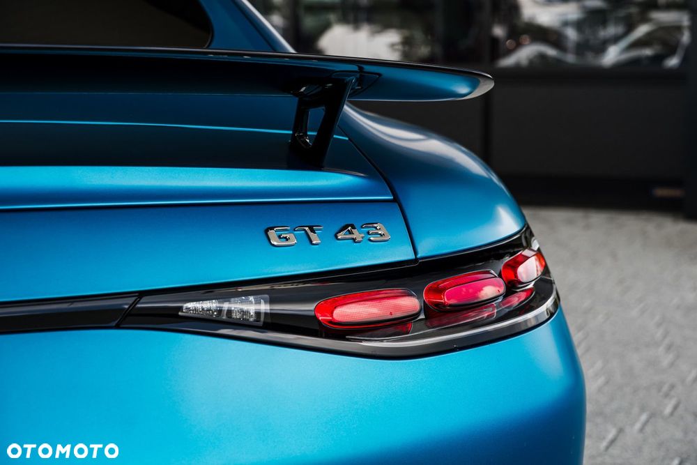 Mercedes-Benz AMG GT - 14